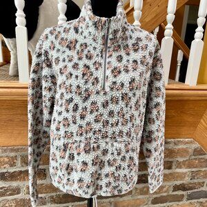 FIRM PRICE!  S0 Sherpa Top with Partial Zipper